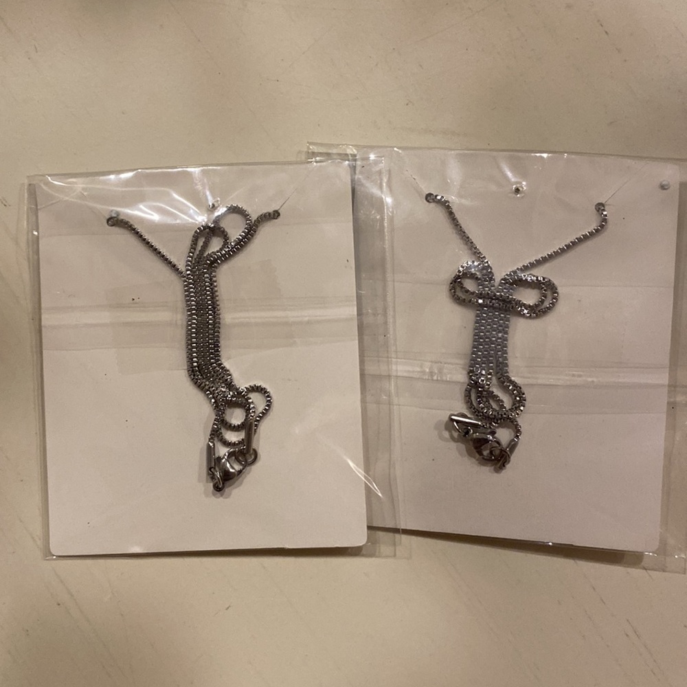 Necklace Bundle - Picture 4 of 4